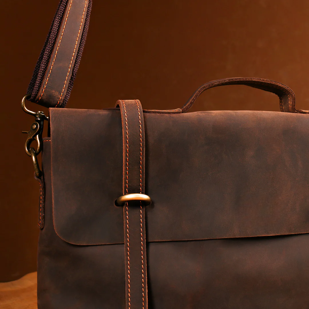 Mens Messenger Barbour Leather Bag - Image 4